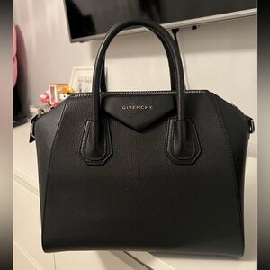 Givenchy Small Antigona Grained Leather